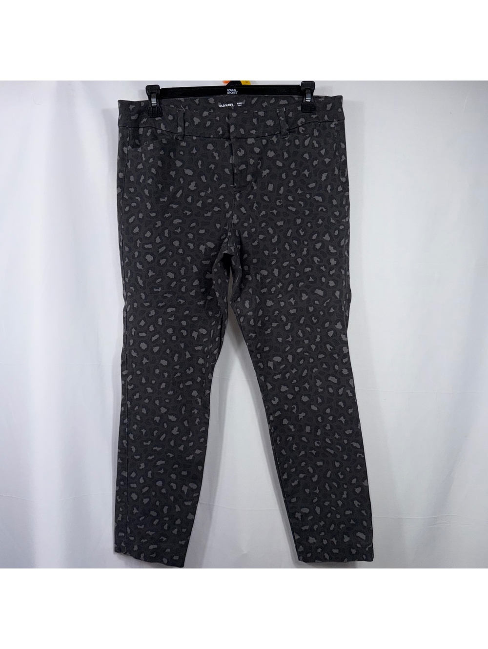 Old Navy Pixie Ankle Leopard Print Pants